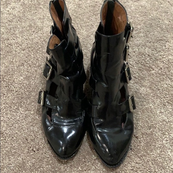 SOLD….Patent leather ankle booties - Picture 4 of 5